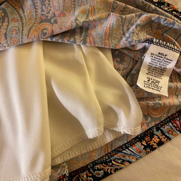 Gilli Stitch Fix Paisley Skirt - Picture 4 of 5